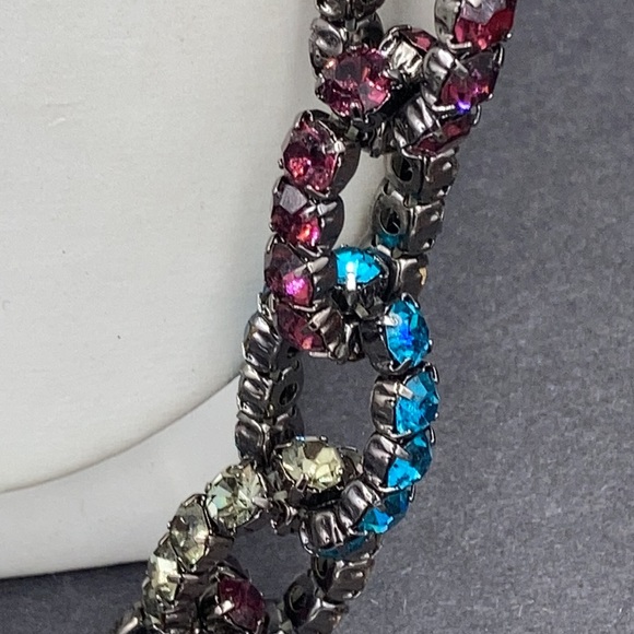 LouLou De La Falaise Rhinestone Loop Necklace - Picture 3 of 8